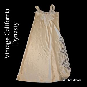 Vintage California Dynasty Negligee Nightgown Penior Ivory Satin & Lace M VGUC